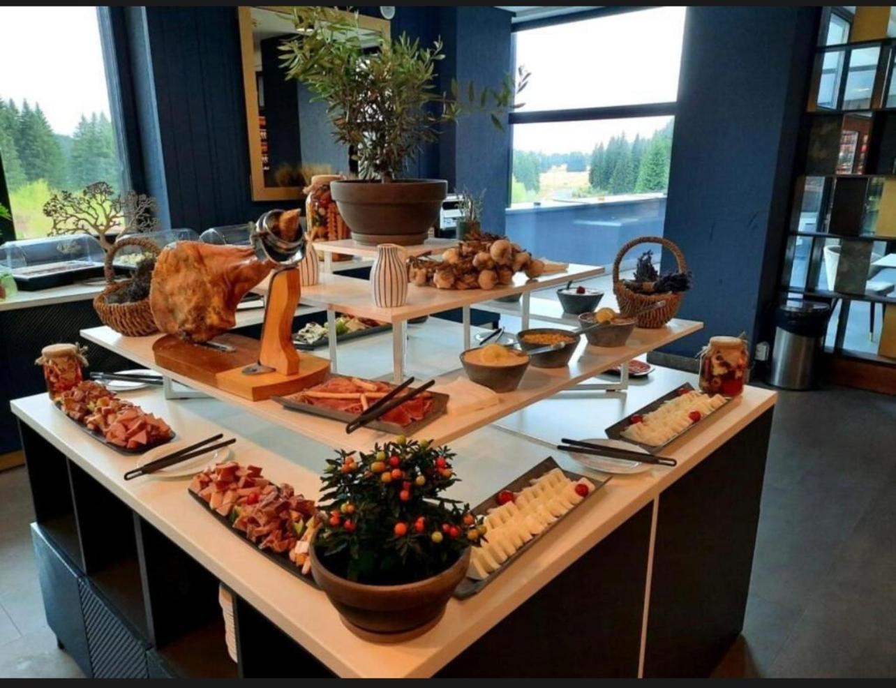 Pentahouse Mountain Belle Vue Apartment โปยานาบราซอฟ ภายนอก รูปภาพ